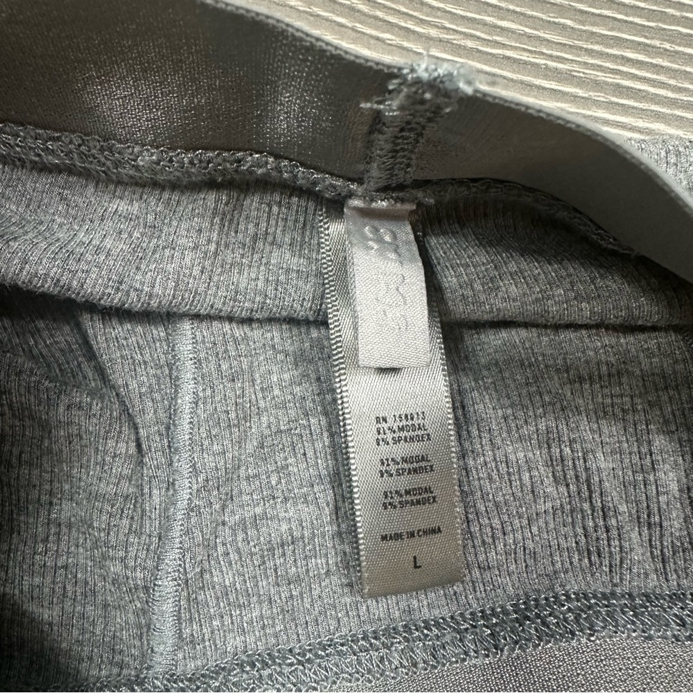 Skims Ribbed Boxer Shorts Gray Large Stretch Lounge Intimates - Picture 2 of 3